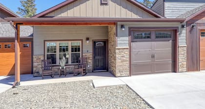 Rockerville Gold Town Lodging #11-This one-bedroom condo is your perfect home base for adventure and relaxation. Just minutes from Mount Rushmore, Crazy Horse Memorial, Custer State Park, Sturgis, and the Badlands.