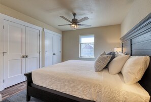 2 bedrooms, iron/ironing board, travel crib, free WiFi