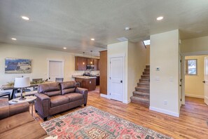 Smart TV - Rockerville Gold Town Lodging #13-This two-bedroom condo is your perfect home base for adventure and relaxation. Just minutes from Mount Rushmore, Crazy Horse Memorial, Custer State Park, Sturgis, and the Badlands. (Rockerville)