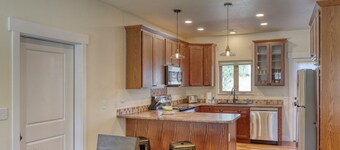 Rockerville Gold Town Lodging #15-This two-bedroom condo is your perfect home base for adventure and relaxation. Just minutes from Mount Rushmore, Crazy Horse Memorial, Custer State Park, Sturgis, and the Badlands.