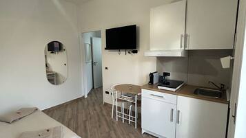 1 Schlafzimmer, WLAN, BettwÀsche