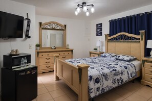 1 quarto, Wi-Fi de cortesia, roupa de cama