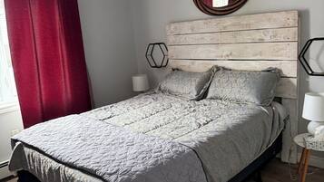 1 bedroom, iron/ironing board, WiFi, bed sheets
