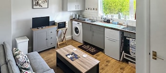 1 bedroom accommodation in Woodbury Salterton, near Exmouth