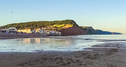 1 bedroom accommodation in Woodbury Salterton, near Exmouth