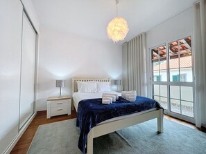 2 Schlafzimmer, Bügeleisen/Bügelbrett, WLAN, Bettwäsche