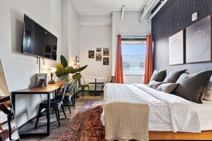 1 Schlafzimmer, Schreibtisch, Bügeleisen/Bügelbrett, WLAN