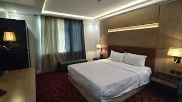 ห้องจูเนียร์สวีท | ผ้าปูที่นอนฝ้ายอียิปต์, เครื่องนอนระดับพรีเมียม