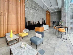 Lobby - Elegant 1 BDR aptm in the heart of Dubai Marina (Dubai Marina)