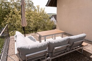 Outdoor dining - Magnolia Flat Citynahe Entspannungsoase (Trierweiler)