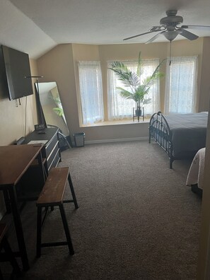 1 soverom, strykejern/-brett, wi-fi og sengetøy