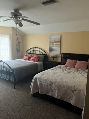 1 soverom, strykejern/-brett, wi-fi og sengetøy