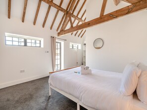 2 habitaciones, wifi gratis y ropa de cama