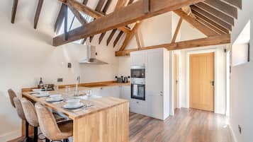 Dishwasher, highchair