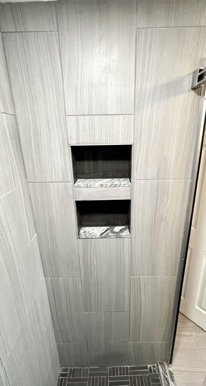 Interior - Modern 2 bed apartment in downtown Cincinnati with private parking (Cincinnati)