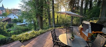 Kompakt und Voller Annehmlichkeiten für Paare & Geschäftsreisende mit Terrasse