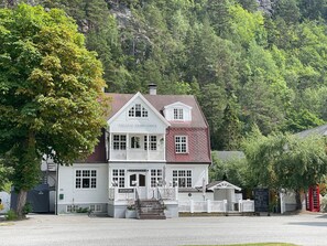 Façade de lâhĂ©bergement
