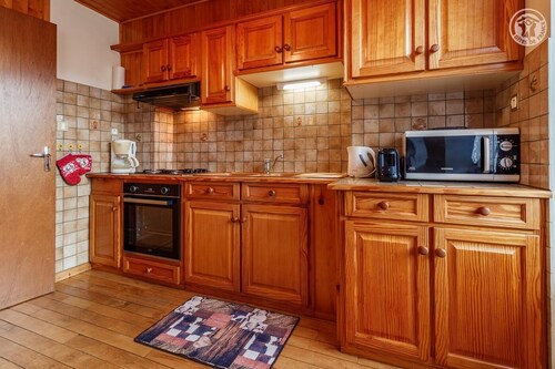 AU COEUR D'EPERNAY - ENTREMONT LE VIEUX