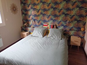 3 bedrooms, iron/ironing board, WiFi, bed sheets - Maison Calme Avec Belle Terrasse (Fécamp)