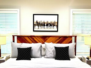 3 bedrooms, desk, iron/ironing board, free WiFi