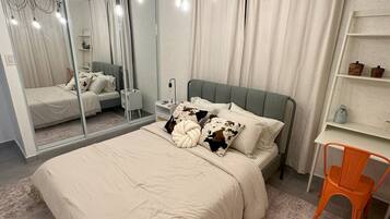 1 bedroom, desk, iron/ironing board, free WiFi