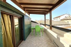 Outdoor dining - SE060 - Delightful attic in the center (Senigallia)