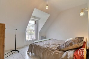 4 bedrooms, iron/ironing board, free WiFi - Côté Parc - SAINT MEEN LE GRAND (SAINT MEEN LE GRAND)