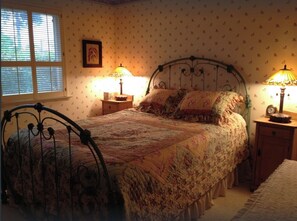 3 多间卧室、熨斗/熨衣板、WiFi、床单