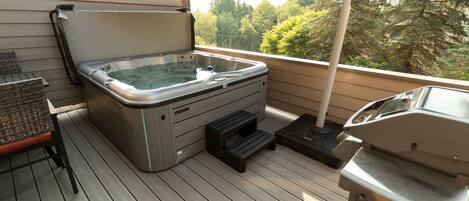Bain à remous extérieur