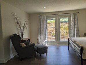 Interior - Serenity & Peace Retreat in El Sobrante (El Sobrante)