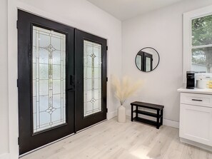 Interior - Cozy Getaway Home Near Siesta Key Beach (Sarasota)