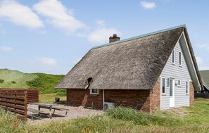 Exterior - Cozy home in Harboøre with WiFi (Harboøre)