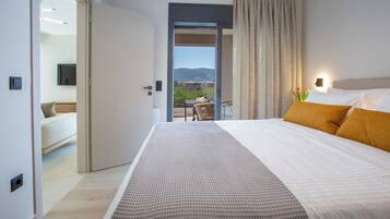 Egyptian cotton sheets, premium bedding, down comforters, pillowtop beds