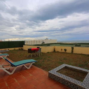 Deluxe Apartment, Private Bathroom, Beachside | View from room