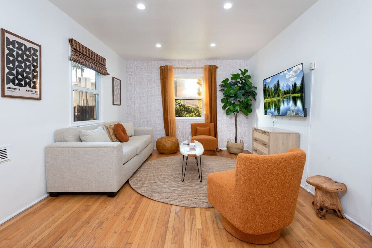 Luxe 1-bedroom Gem: Venice Beach Escape