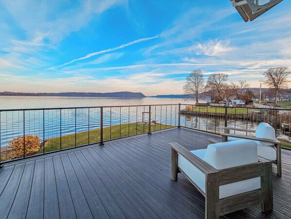 Terrace/patio - Rivers Edge• Unique Kids Playroom + Stunning Water Views + Hot Tub  (Wrightsville)