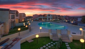 Pool - Apartment 'Lazulite - Sardinia Vacation' with Shared Pool, Wi-Fi and Air Conditioning (Murta Maria)