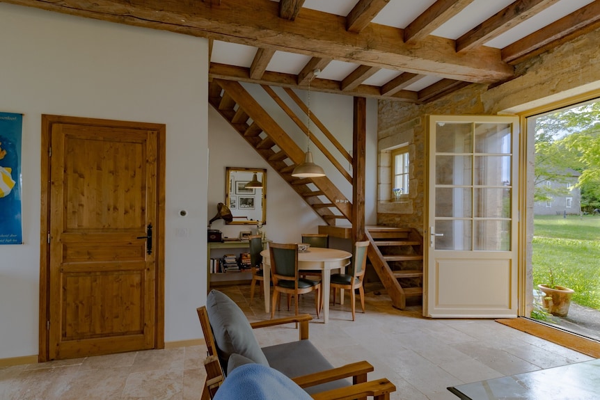Maison 'Gîte 3' Avec Vue Sur La Montagne, Piscine Partagée Et Wi-fi - Terrasson-Lavilledieu