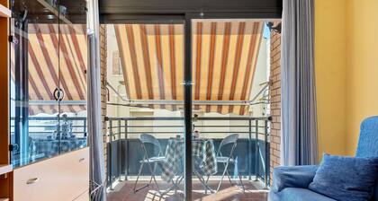 Apartment 'Edificio Simancas' Balcony and Air Conditioning