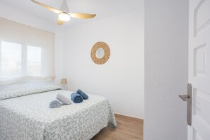 2 Schlafzimmer, Bügeleisen/Bügelbrett, kostenloses WLAN, Bettwäsche