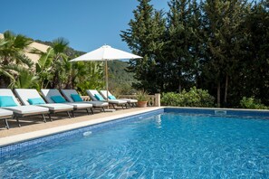 Pool - Villa 'Son Sera' with Mountain View, Wi-Fi and Air Conditioning (Sa Pobla)