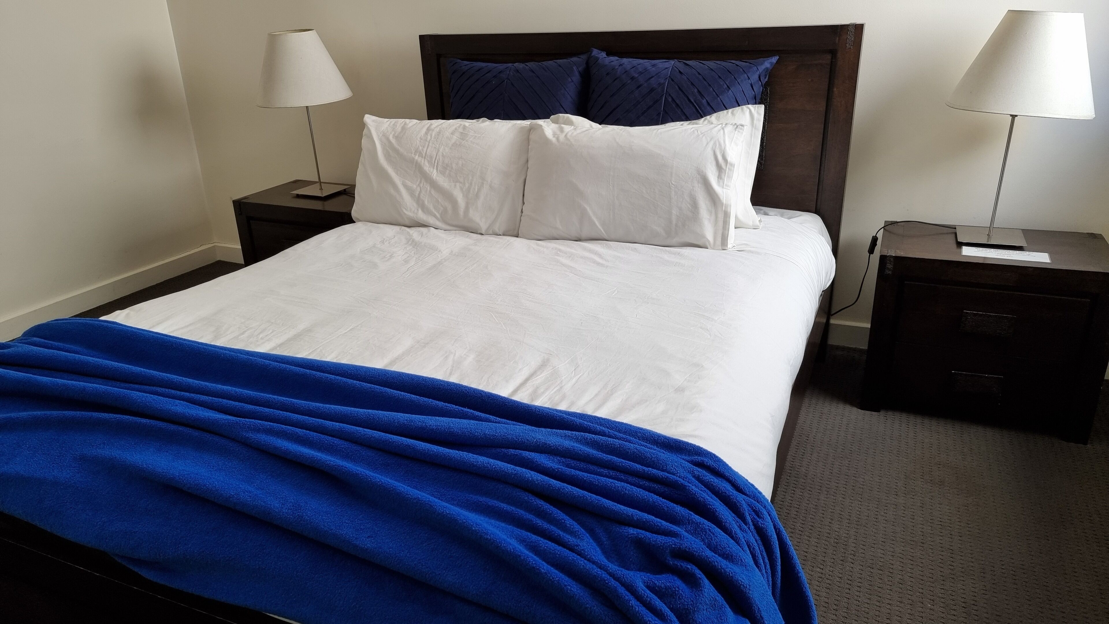 3 chambres, fer et planche à repasser, lit parapluie, Wi-Fi gratuit