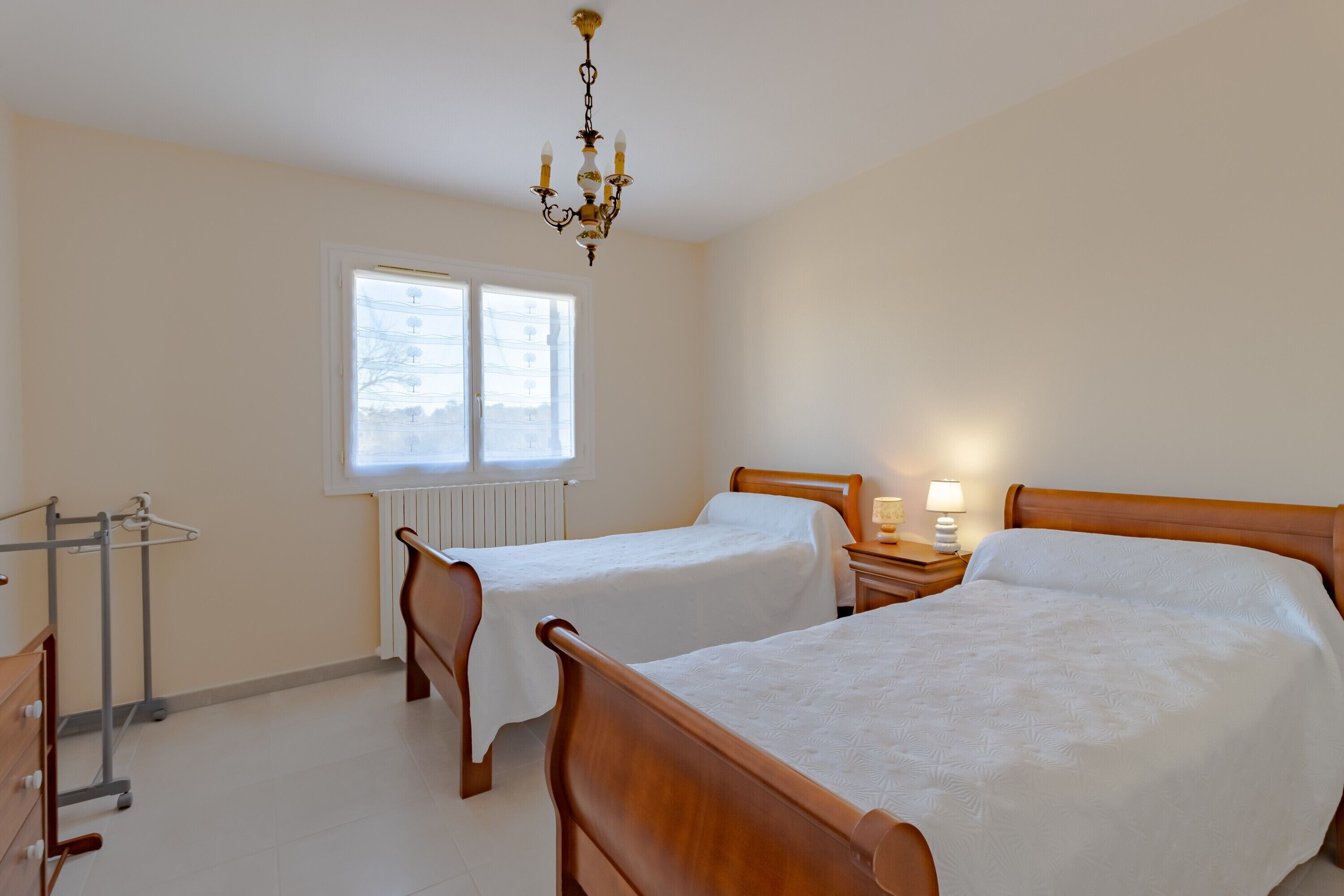 2 slaapkamers, een strijkplank/strijkijzer, wifi, beddengoed