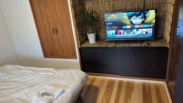 Basic Twin Room | Free WiFi