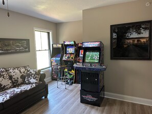 Spielezimmer