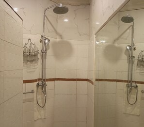 Bathroom - La Belva Court (Lusaka)