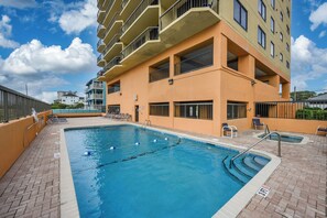 Pool - Wellington 301-Corner Unit-Oceanfront-Pool (North Myrtle Beach)