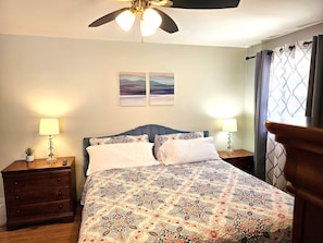 3 bedrooms, desk, iron/ironing board, free WiFi
