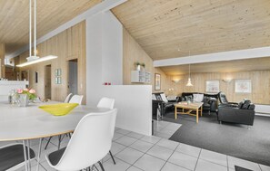 Interior - Stunning home in Henne with sauna (Henne)