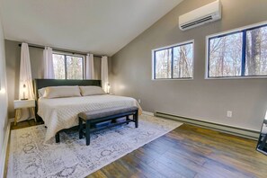 2 bedrooms, iron/ironing board, free WiFi, bed sheets